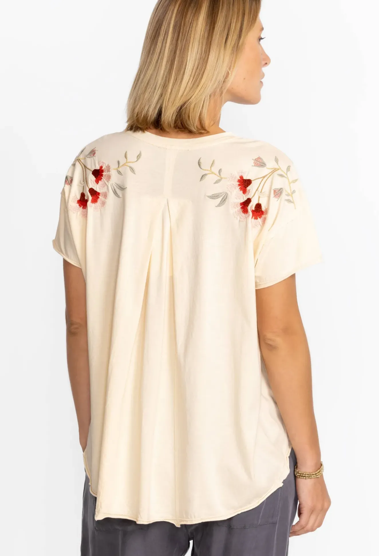 Clara Raw Detail Swing Tee