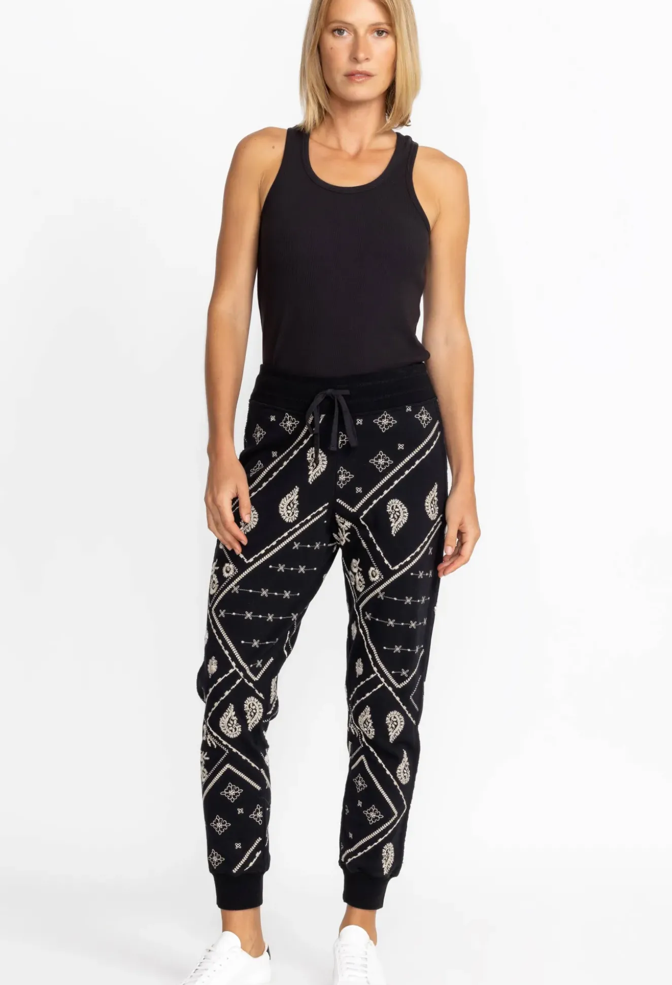Devi Raw Seam Jogger