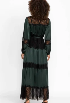 Ellie Lace Tiered Lace Maxi Dress