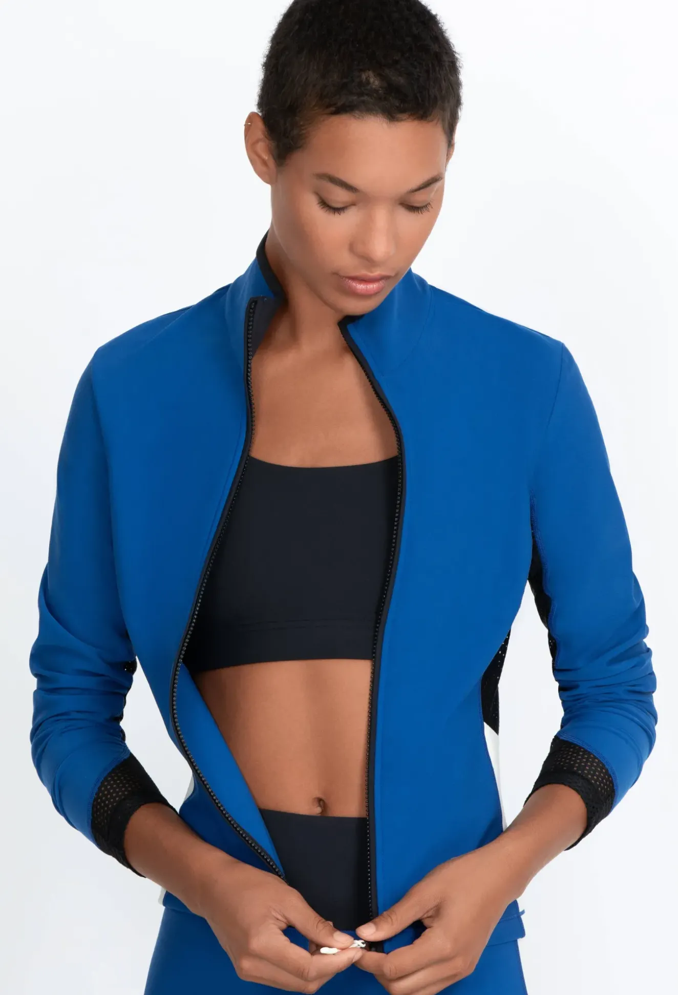Endurance Mesh Zip Jacket