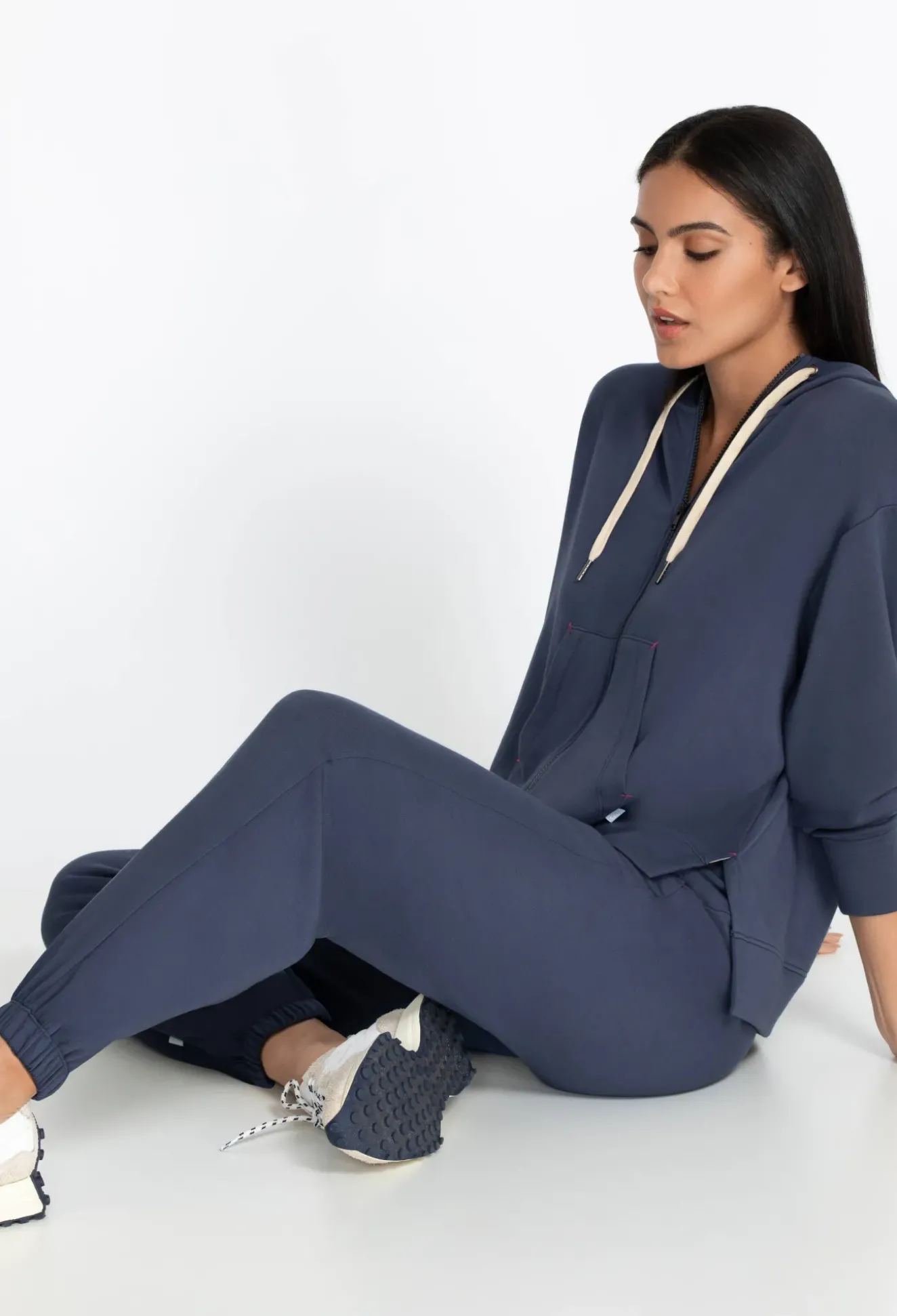 Forward Side Seam Jogger
