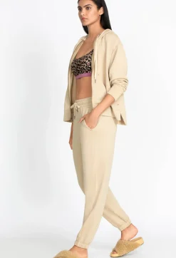 Forward Side Seam Jogger