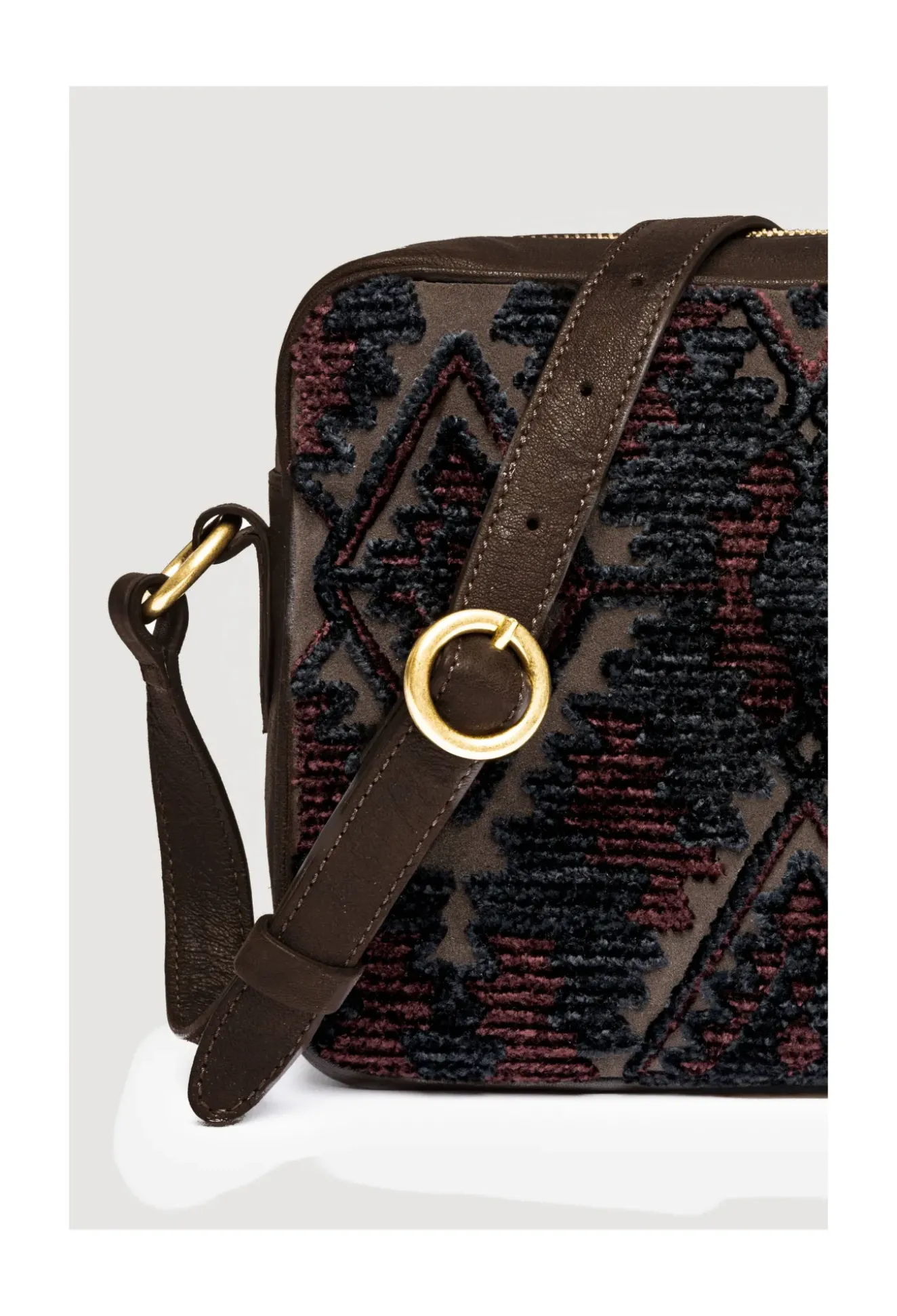 Gia Jaquard Crossbody