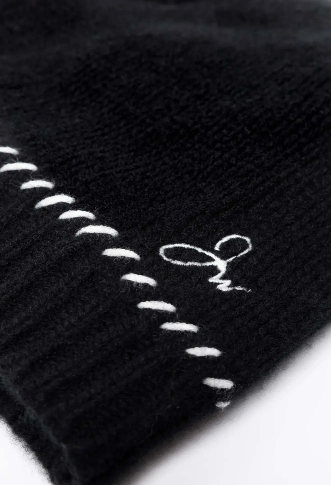 Jw Whipstitch Beanie