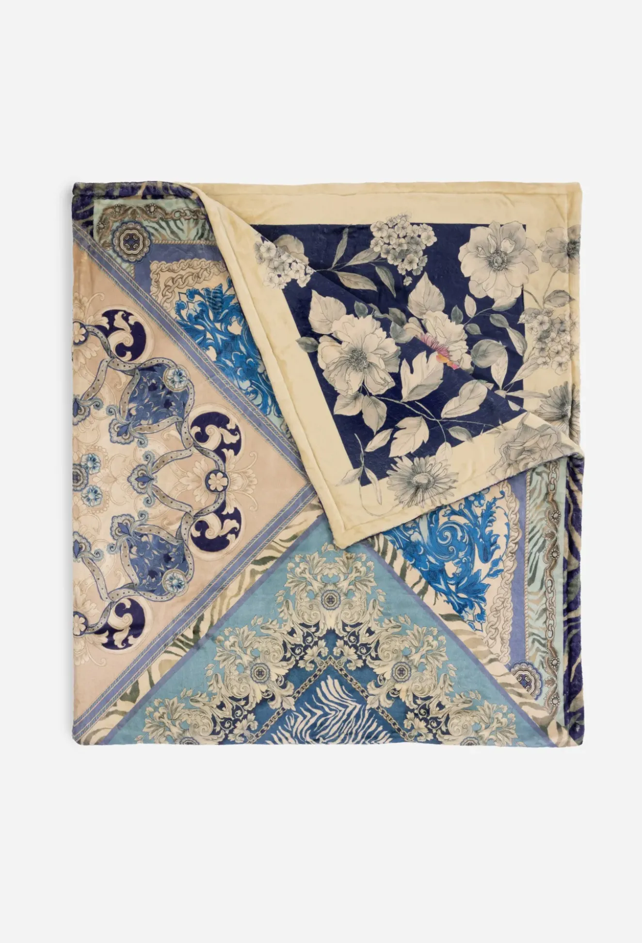Laurel Canyon Cozy Blanket