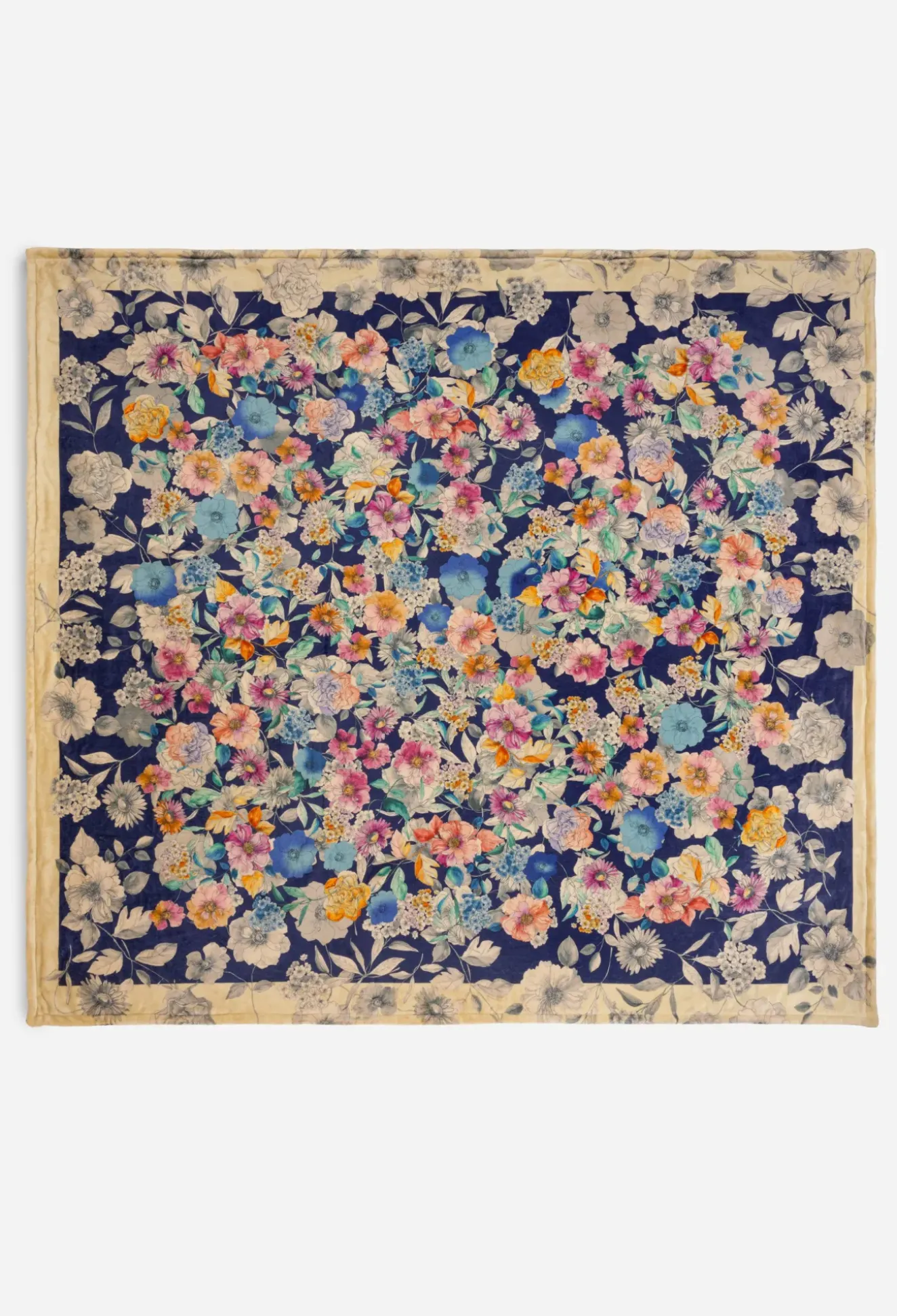 Laurel Canyon Cozy Blanket