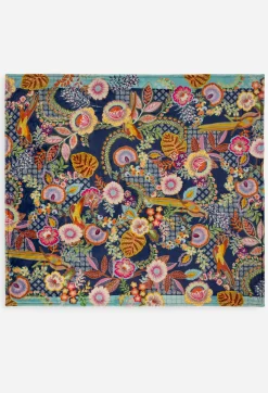 Laurel Canyon Cozy Blanket