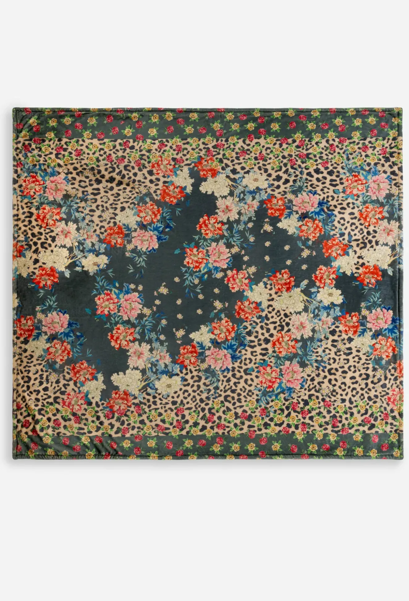 Laurel Canyon Cozy Blanket