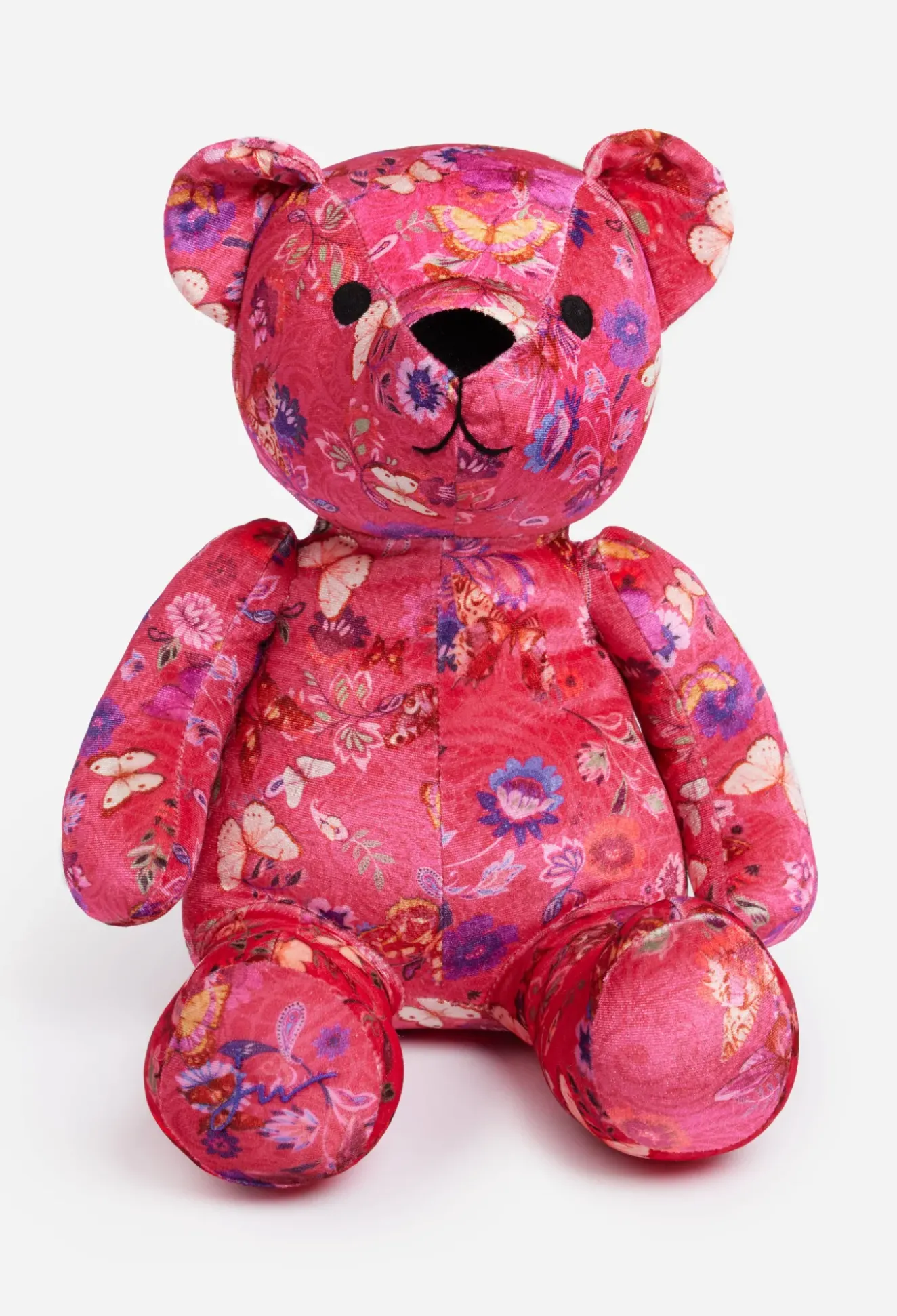 Luisa Bear