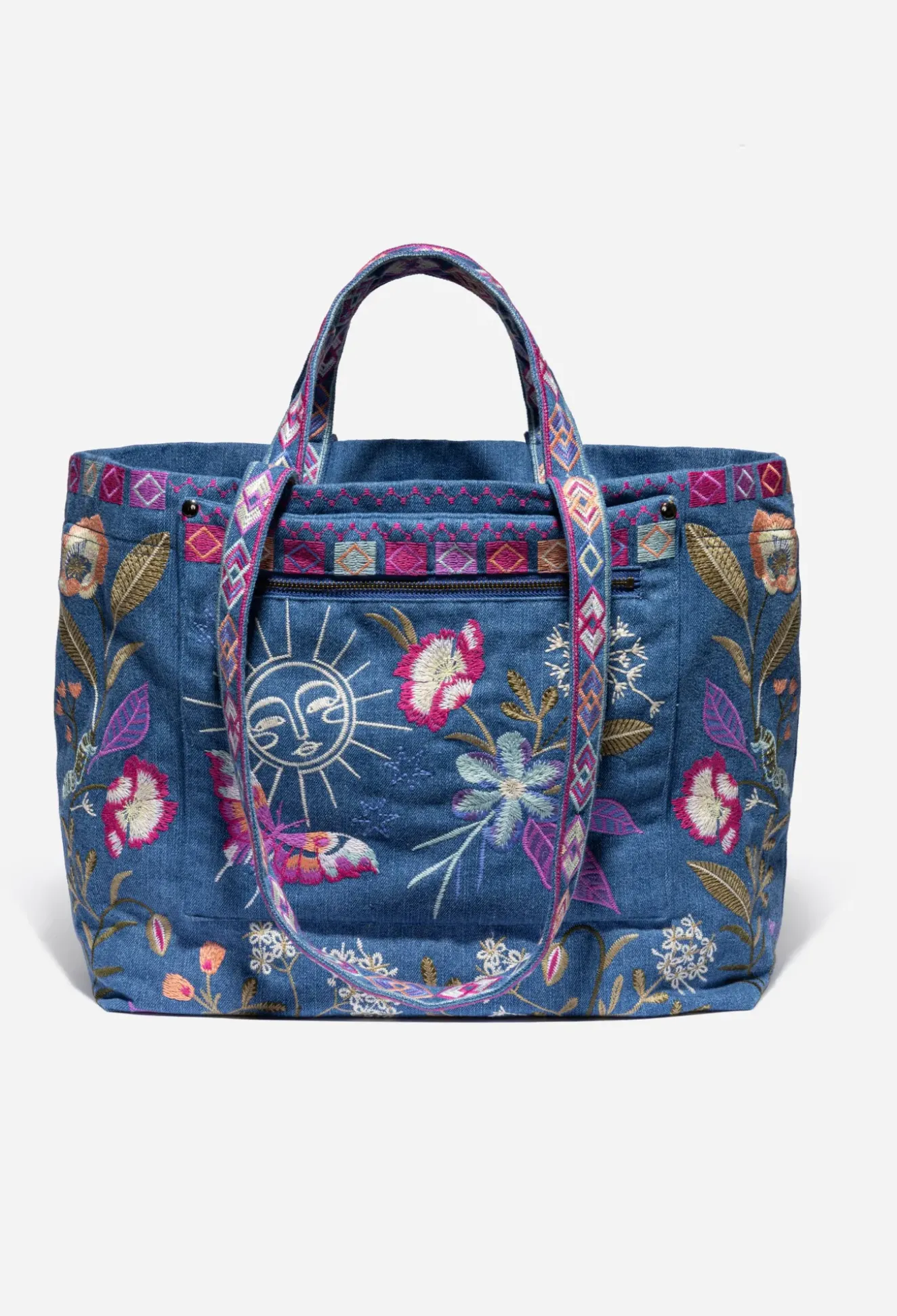 Nila Travel Tote