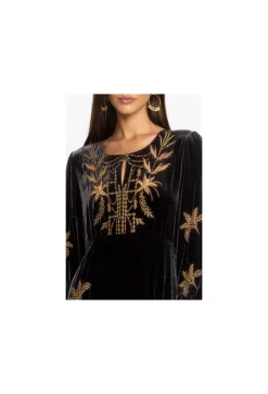 Palmira Velvet Effortless Midi Dress