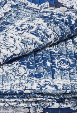 Reversible Quilt Queen
