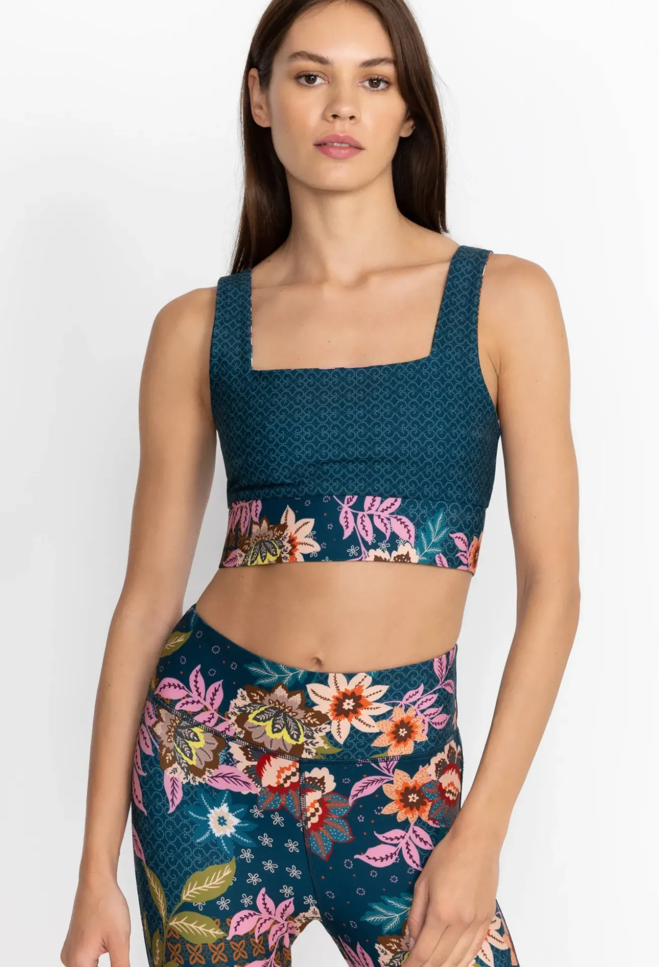 Reversible Square Neck Sports Bra