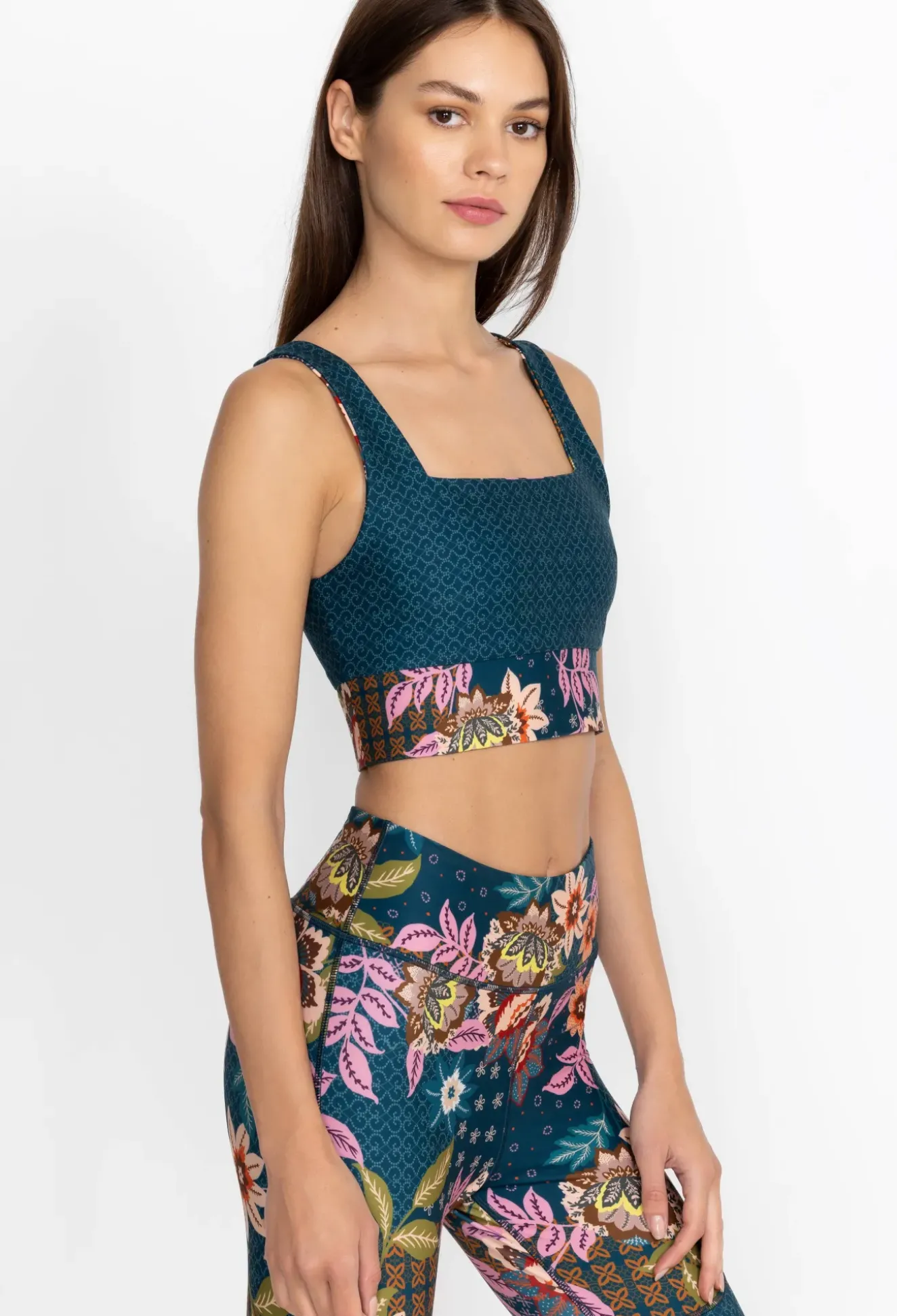 Reversible Square Neck Sports Bra