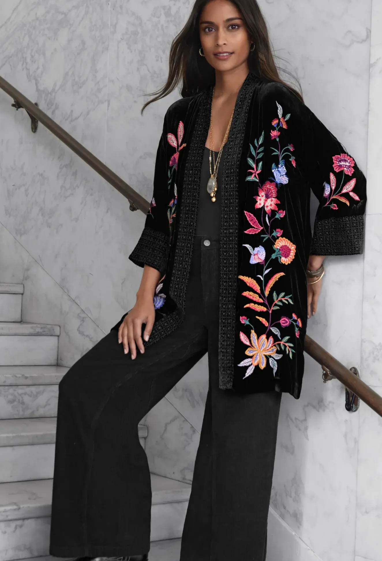 Sandra Wide Cuff Velvet Kimono