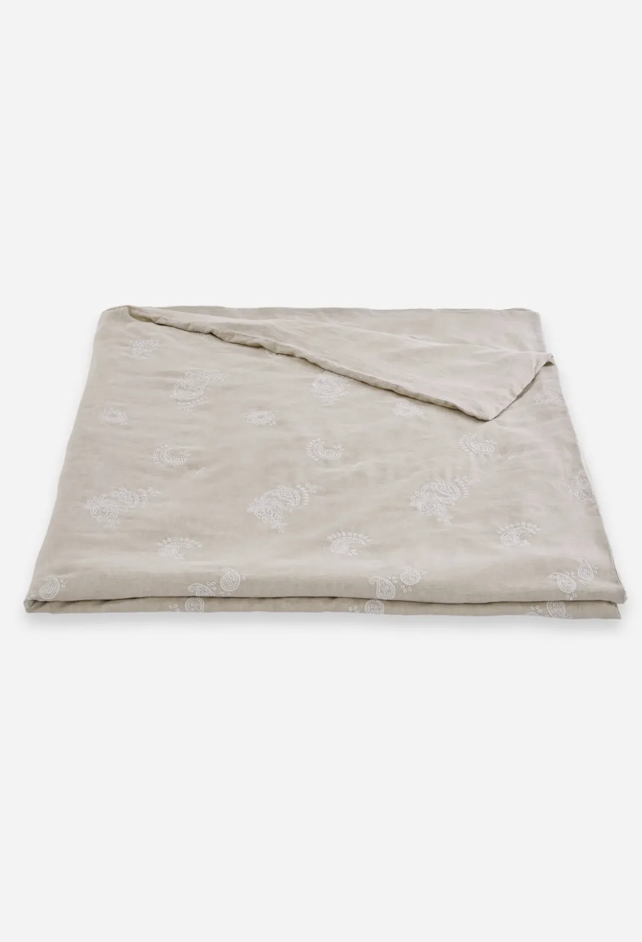 Skyler Eyelet Queen Linen Duvet