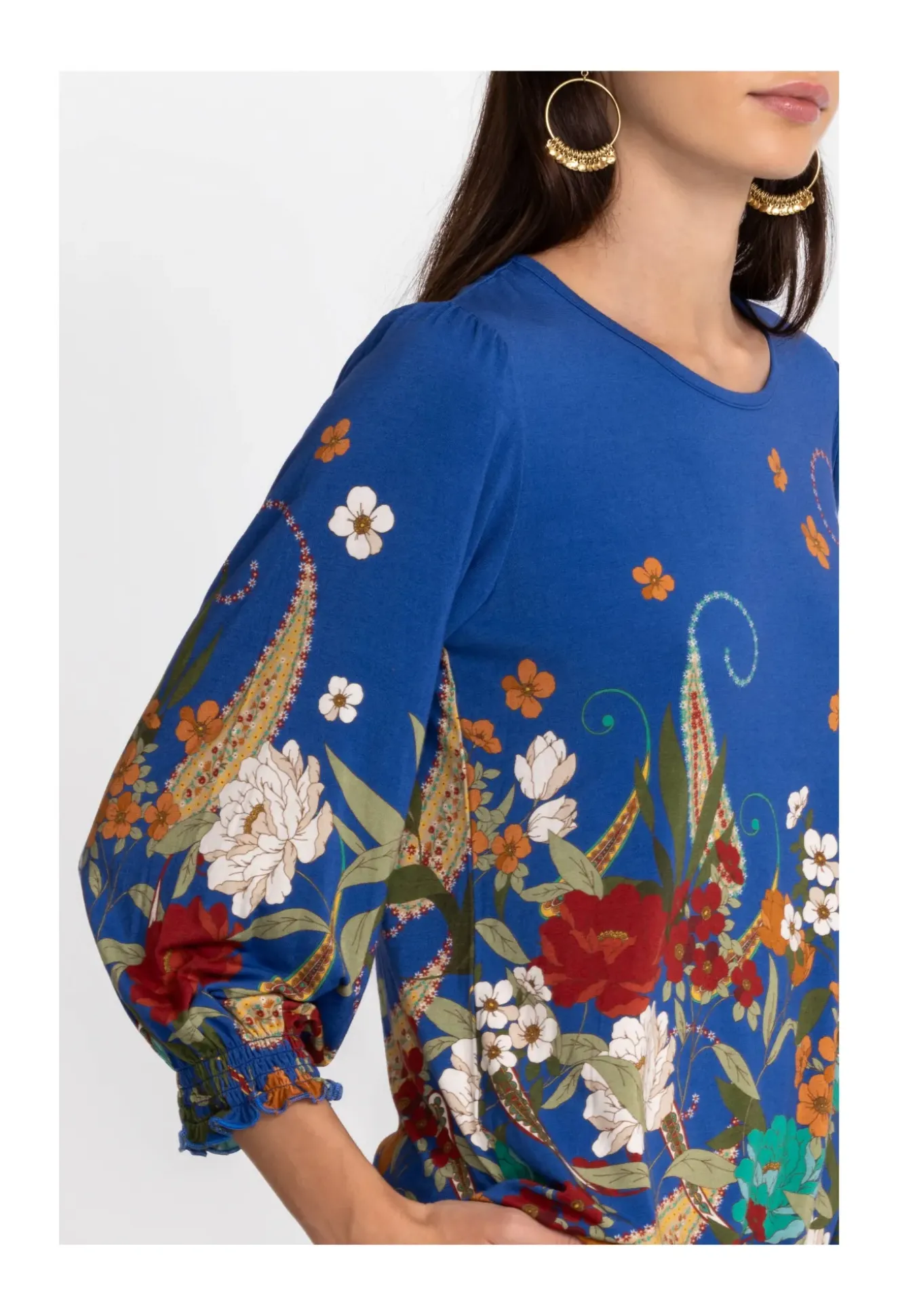 Tee Bee Smocked Sleeve Tee