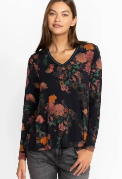 The Janie Favorite Long Sleeve V-Neck Swing Tee