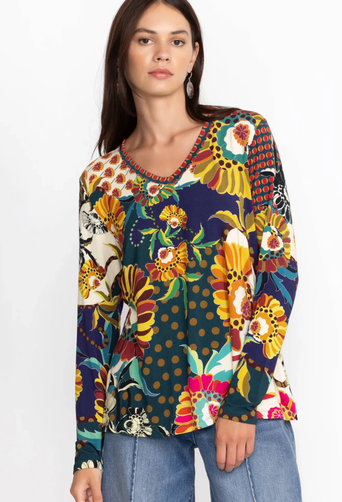 The Janie Favorite Long Sleeve V-Neck Swing Tee