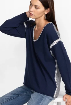 The Whipstitch V Neck Pullover - Color Block
