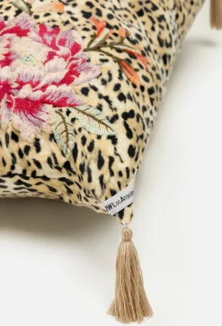 Vienna Linen Embroidered Pillow