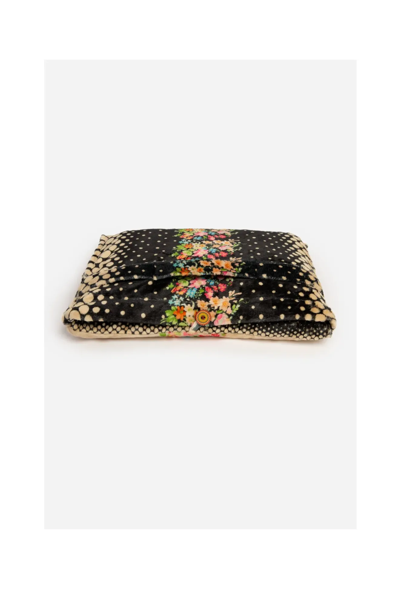 Willa Travel Blanket
